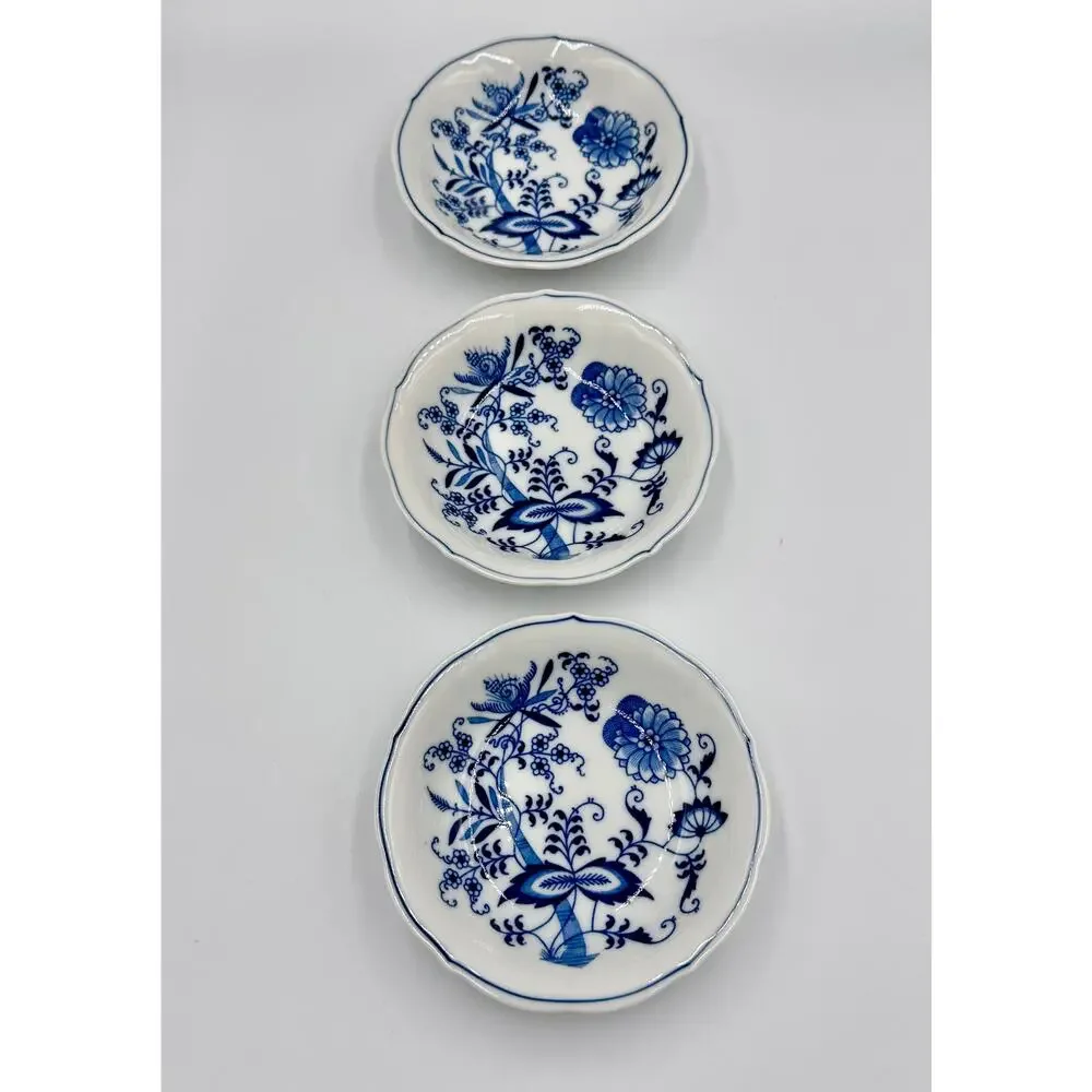 Danube Blue Onion Blue & White 3pc Fruit Dessert Sauce Bowl Set